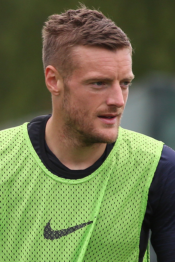 Jamie Vardy in campo con la maglia del Leicester City in una foto del 2018